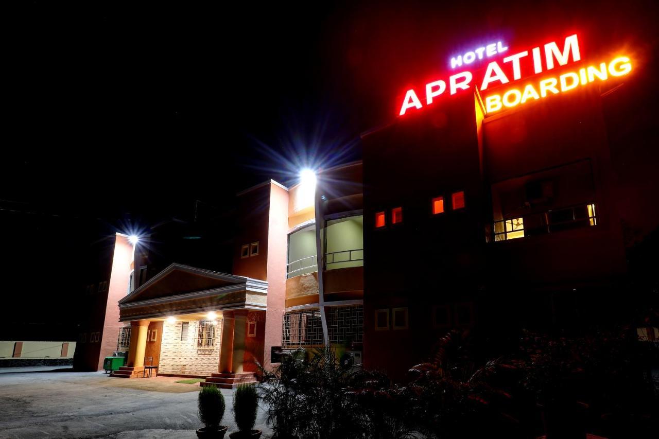 Hotel Apratim Lodging & Boarding Ulhasnagar Ngoại thất bức ảnh